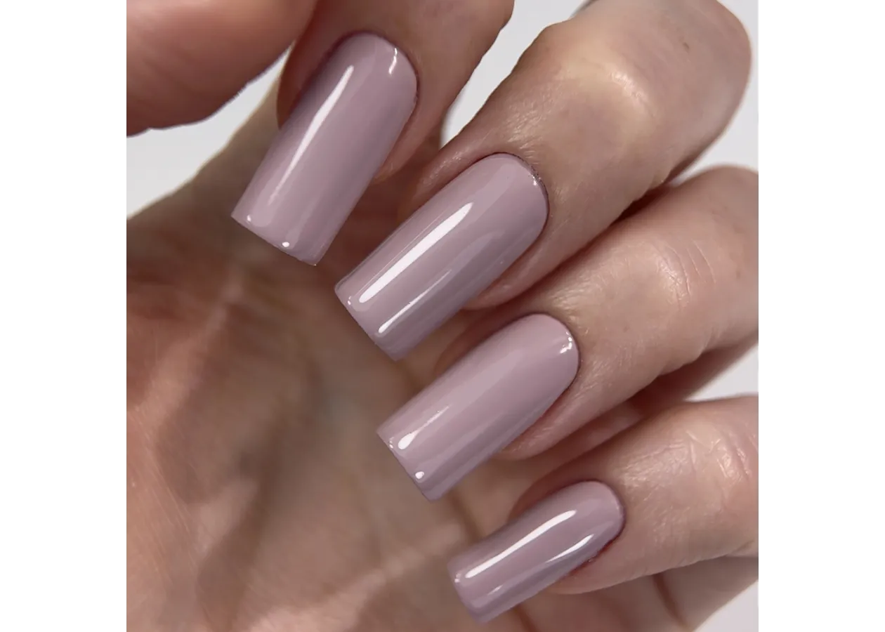 Гель-лак кольоровий Divia Nude Story NS030 Rosy Cozy (пильно-бузковий) Di1233, 8 мл - Фото 2