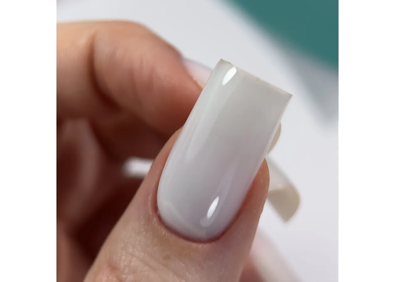 Гель рідкий Divia Build It Up Gel BU14 Cinderella (молочний) Di1002 (15 мл) - Фото 3