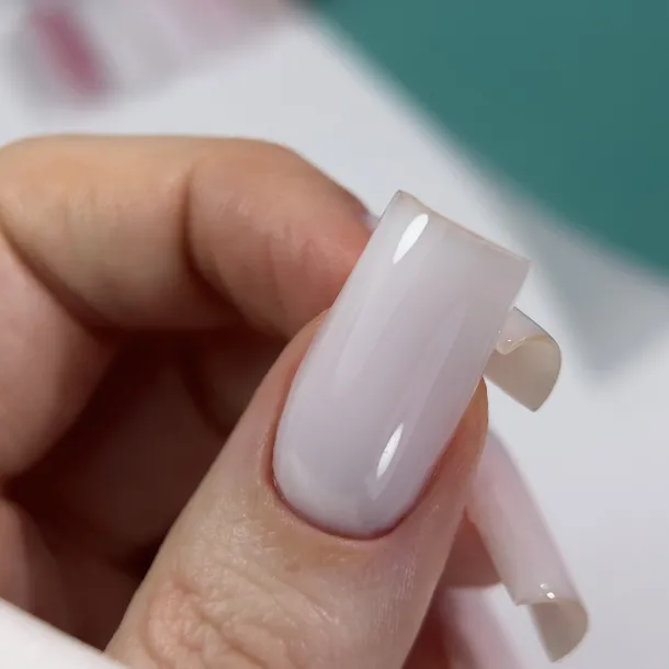 Гель рідкий Divia Build It Up Gel BU15 Latte (молочно-бежевий)  Di1002 (15 мл) - Фото 3