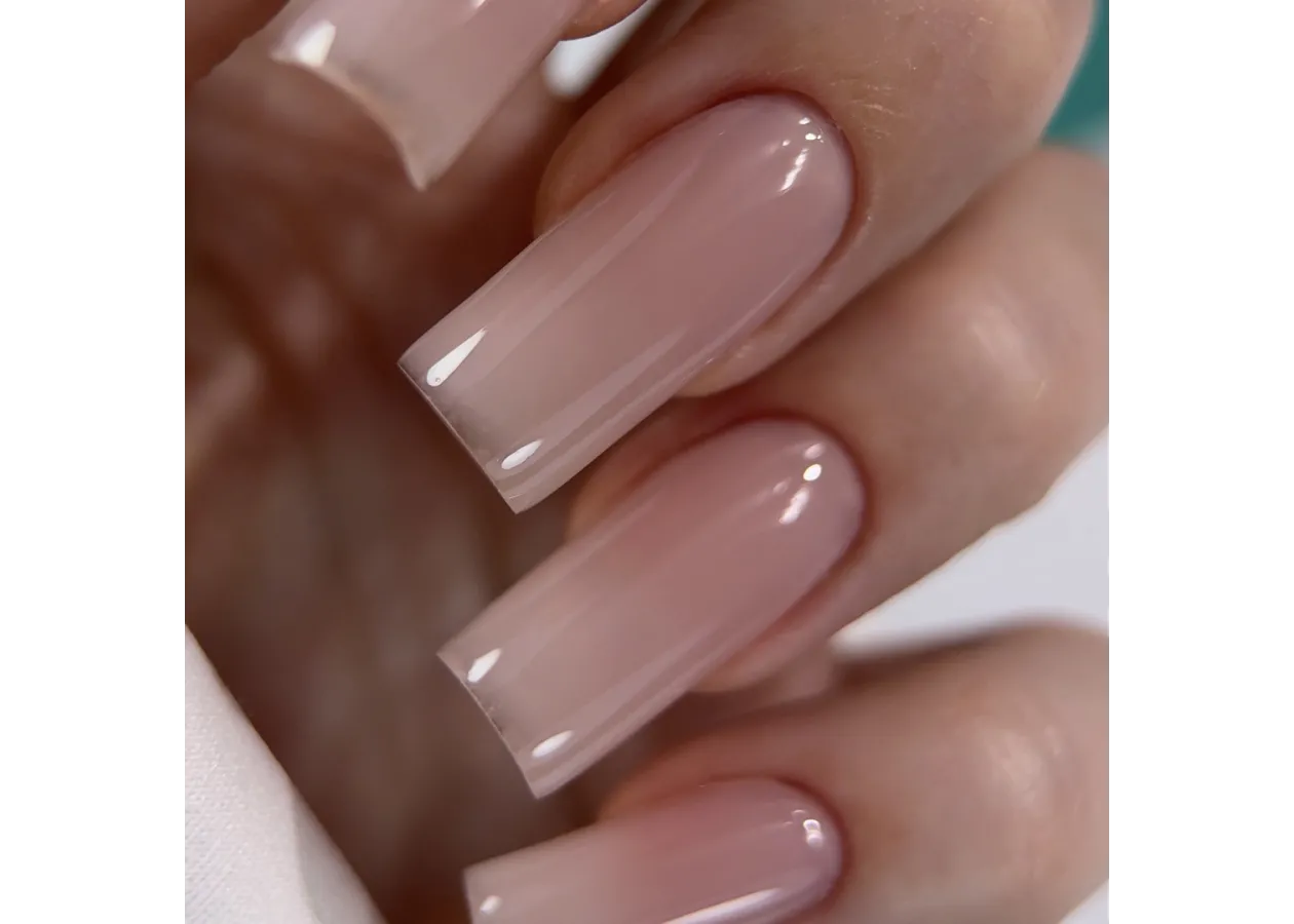 Гель рідкий Divia Build It Up Gel BU17 Pale Pink (пудрово-рожевий) Di1002 (15 мл) - Фото 2